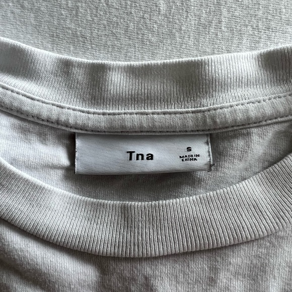 TNA Cropped Long Sleeve - Picture 2 of 3